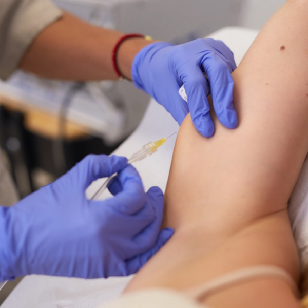 carboxiterapia corporal 2 Clínica de Medicina Estética en Valencia (Alzira) con los mejores profesionales y los más avanzados tratamientos.