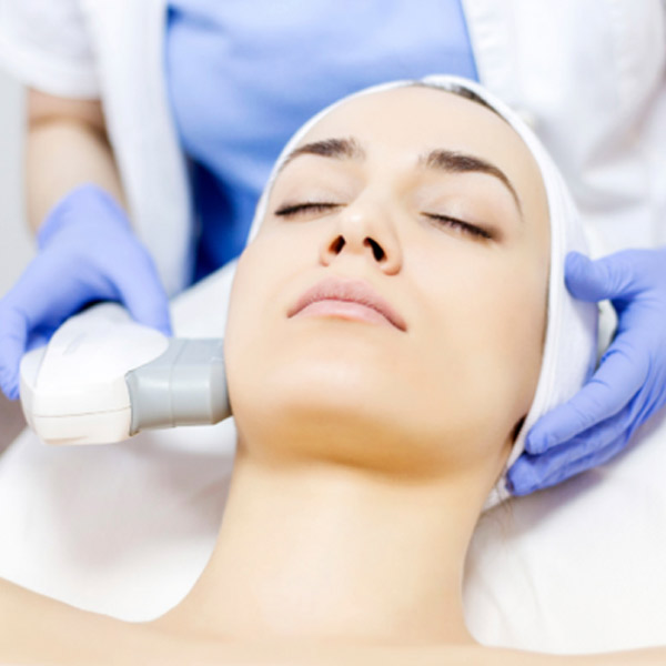 ipl facial Clínica de Medicina Estética en Valencia (Alzira) con los mejores profesionales y los más avanzados tratamientos.