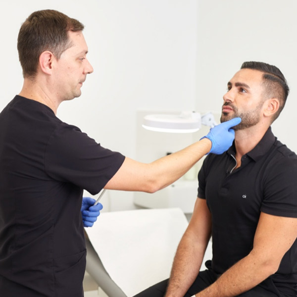 mandibular Clínica de Medicina Estética en Valencia (Alzira) con los mejores profesionales y los más avanzados tratamientos.